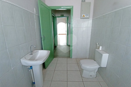Casa à venda com 3 quartos no Centro, Vinhedo, SP