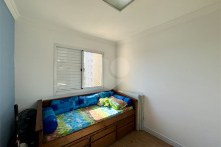 Apartamento à venda com 3 quartos, sendo 1 suíte, em Jardim Marajoara, São Paulo, SP