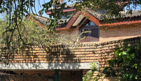 Casa à venda com 4 quartos, sendo 2 suítes,  em Cidade São Francisco, São Paulo, SP