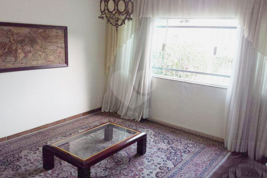 Sobrado à venda com 4 quartos, sendo 2 suítes,  em Mandaqui, São Paulo, SP