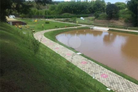 Condomínio à venda com 4 quartos, sendo 2 suítes, em Colinas do Paratehy, Mogi das Cruzes, SP