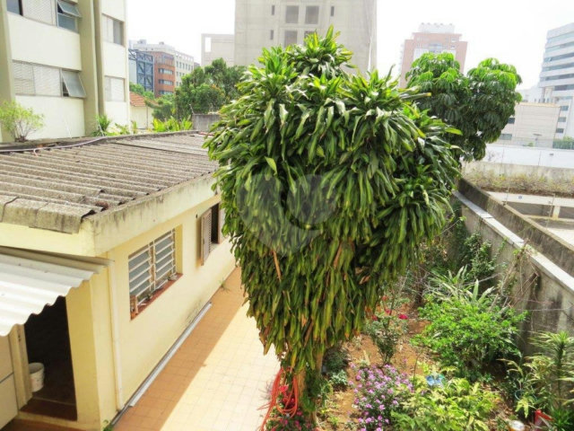 Casa à venda com 4 quartos em Vila Olímpia, São Paulo, SP