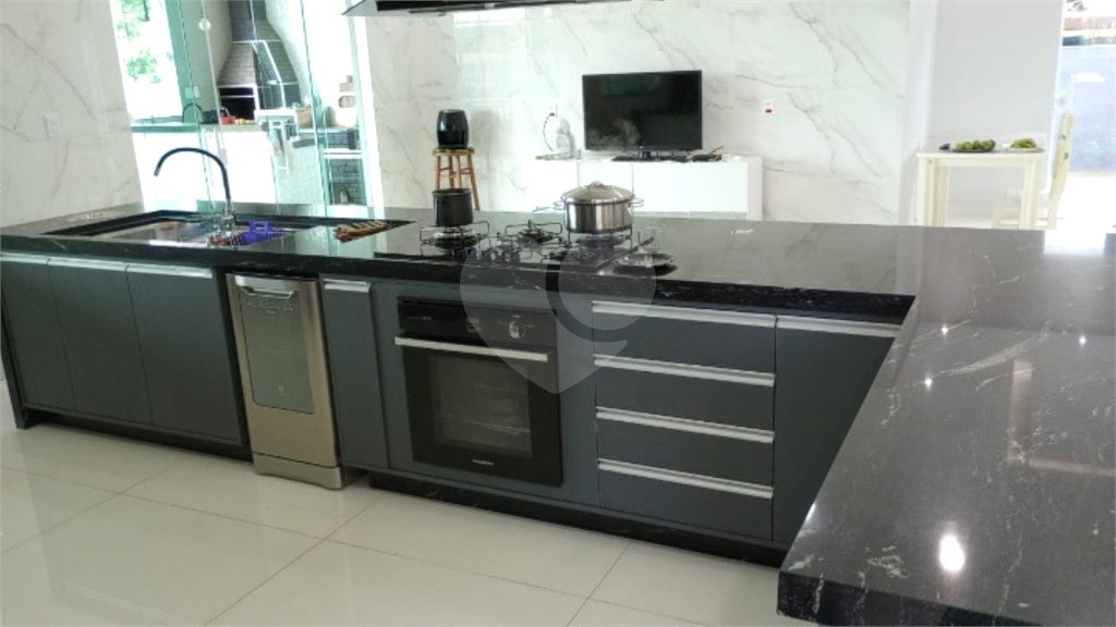 Casa à venda com 3 suítes em Caixa D´água, Vinhedo, SP