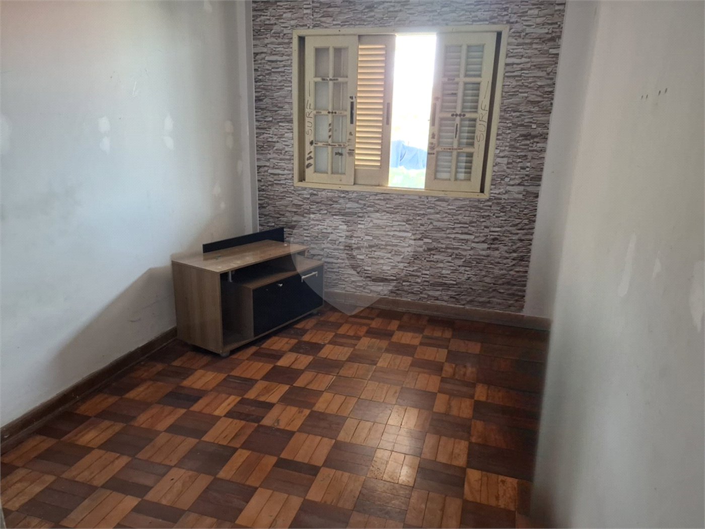 Casa à venda com 4 quartos, sendo 3 suítes, em Jardim São Bento, São Paulo, SP