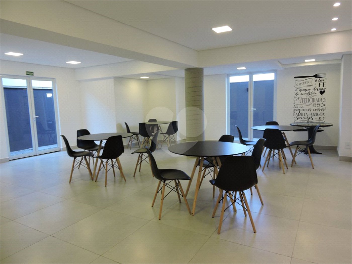 Apartamento à venda com 2 quartos, sendo 1 suíte, em Jardim Nair Maria, Salto, SP