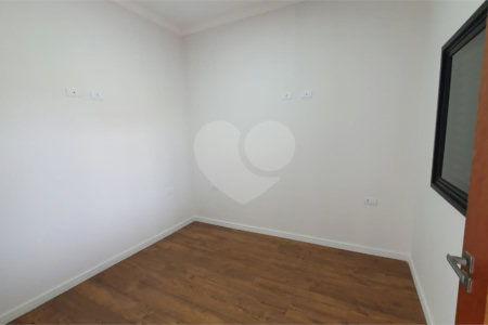 Casa à venda com 3 quartos, sendo 1 suíte, no condomínio Horto Florestal Villagio, Sorocaba - SP