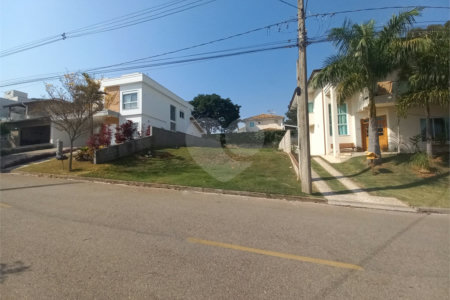 Terreno à venda em Via Castelli, Louveira, SP