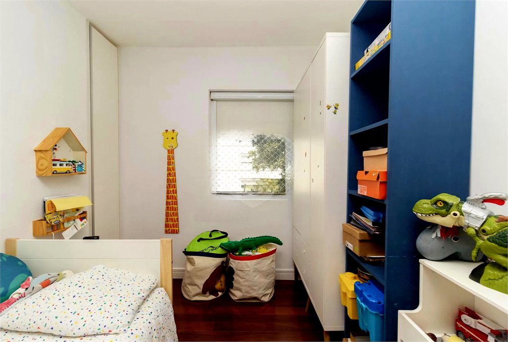 Apartamento à venda com 3 quartos, sendo 2 suítes,  em Pinheiros, São Paulo, SP