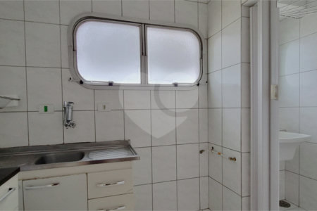 Apartamento à venda com 1 suíte em Vila Alexandria, São Paulo, SP