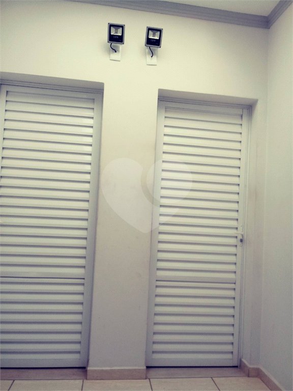 Sobrado à venda com 5 quartos em João Aranha, Paulínia, SP