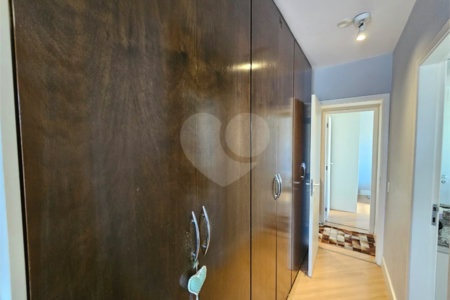 Apartamento à venda com 2 quartos, sendo 1 suíte,  em Chácara Santo Antônio, São Paulo, SP