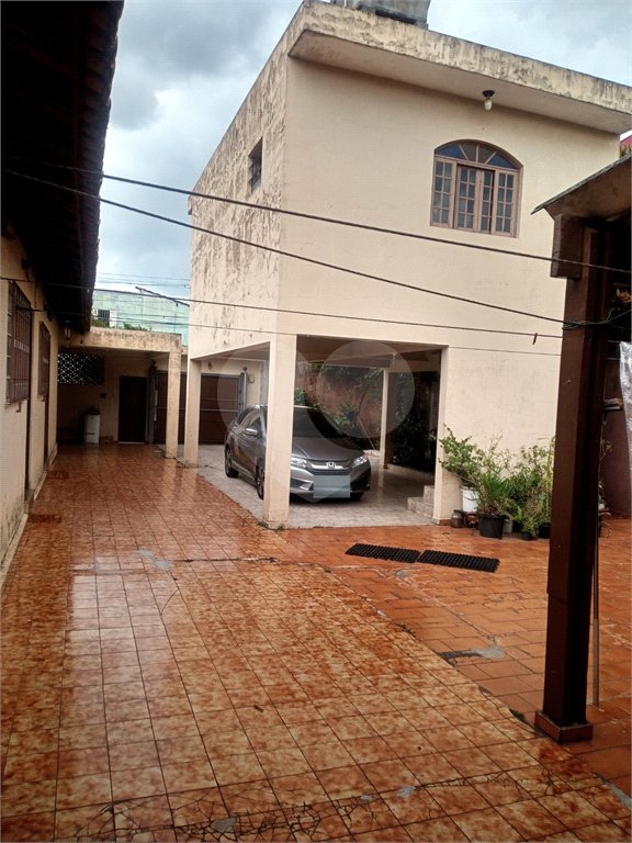 Casa à venda com 3 quartos, sendo 1 suíte, em Parque Edu Chaves, São Paulo, SP