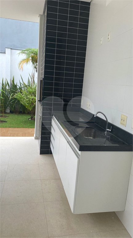 Casa à venda com 4 suítes no condomínio Chácara Ondina, Sorocaba - SP