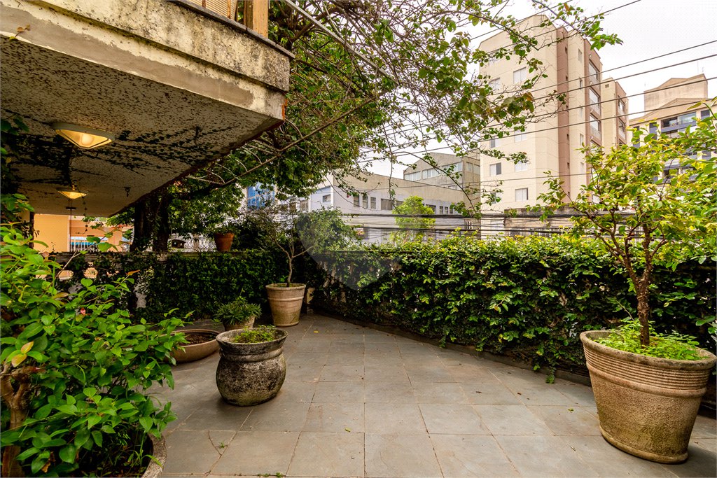 Casa à venda com 3 quartos, sendo 1 suíte, em São Judas, São Paulo, SP