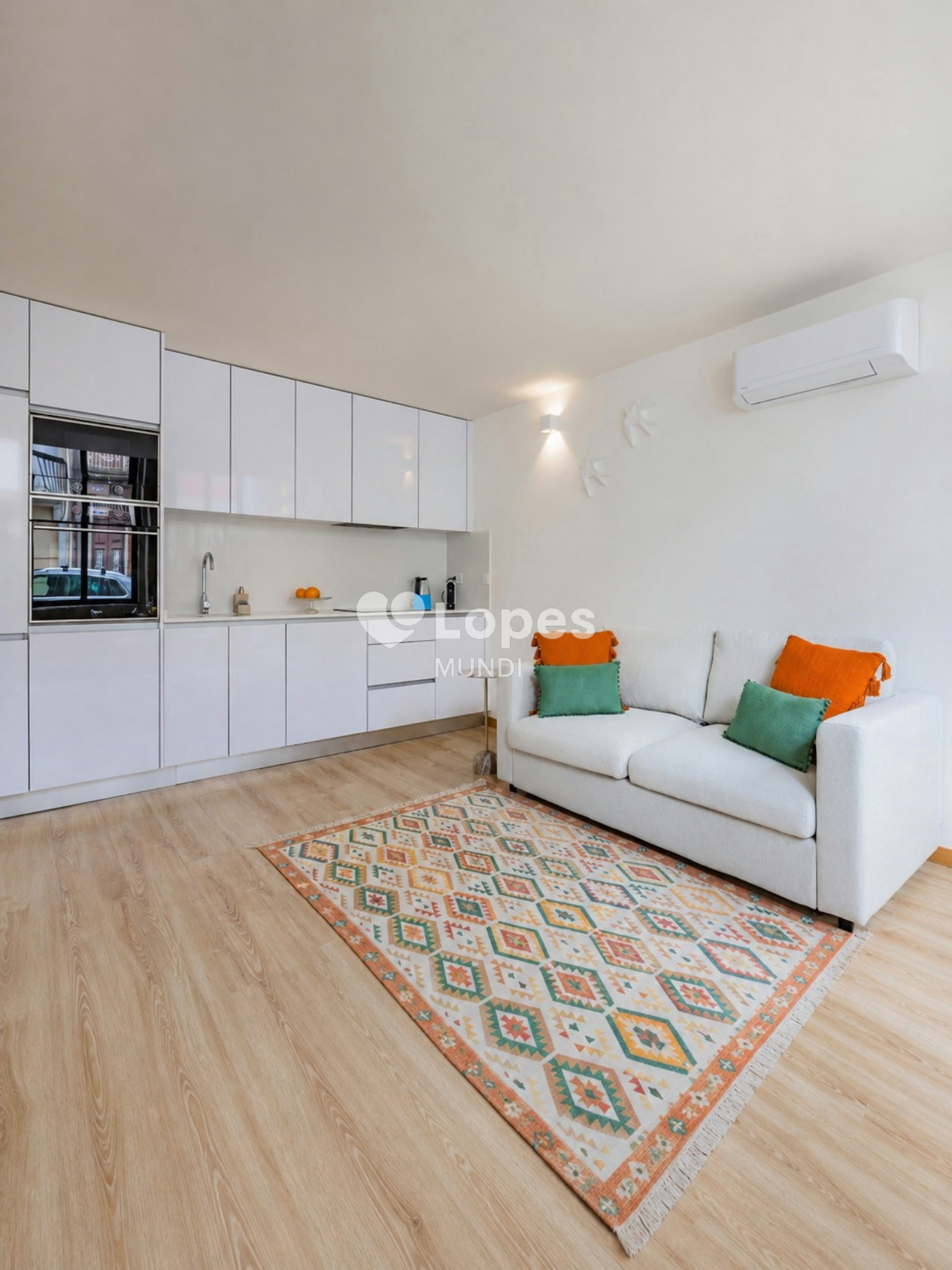Apartamento T1 Duplex à venda no Bonfim, Porto, Portugal – Mobiliado