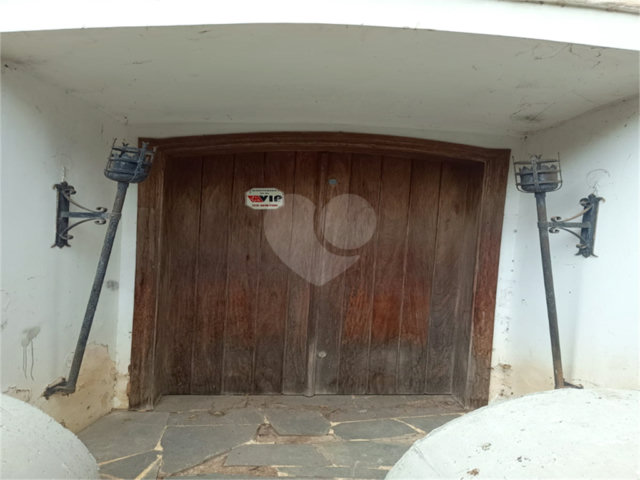 Casa à venda com 4 quartos, sendo 2 suítes,  no condomínio Associação Reserva das Hortênsias, Mairiporã - SP