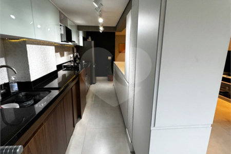 Apartamento à venda com 2 quartos, sendo 1 suíte, em Barra Funda, São Paulo, SP