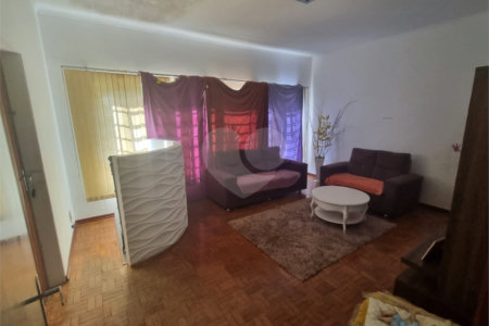 Casa à venda com 3 quartos no Centro, Vinhedo, SP