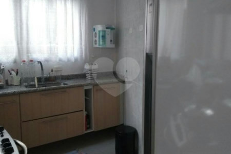 Casa à venda com 3 quartos, sendo 1 suíte,  em Santana, São Paulo, SP
