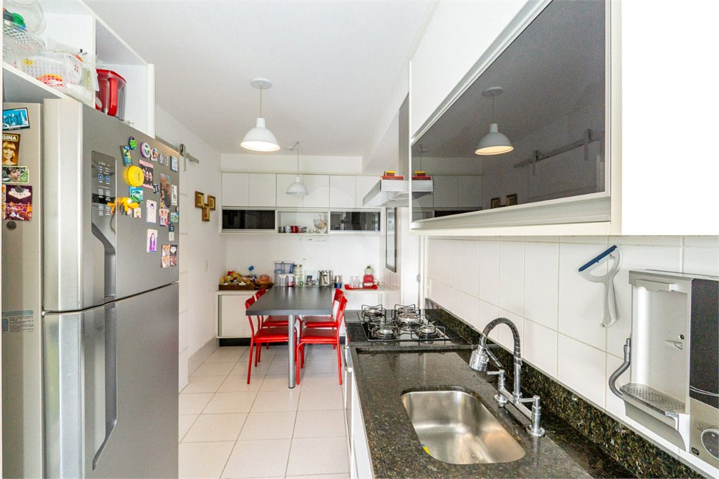 Apartamento à venda com 3 suítes em Santo Amaro, São Paulo, SP