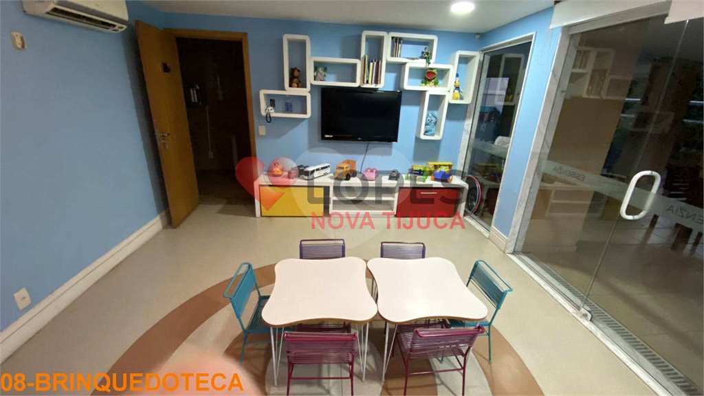 Cobertura à venda com 4 quartos, sendo 1 suíte, em Tijuca, Rio de Janeiro, RJ