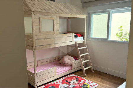 Casa à venda com 5 quartos, sendo 4 suítes,  no condomínio Residencial Vila do Itamaraca, Valinhos - SP
