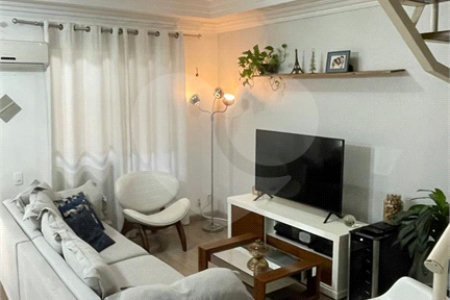 Casa à venda ou para alugar com 3 quartos, sendo 1 suíte, no condomínio Liberty Village, São Paulo - SP