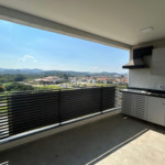 Apartamento à venda com 3 quartos, sendo 1 suíte, no centro de Atibaia - SP
