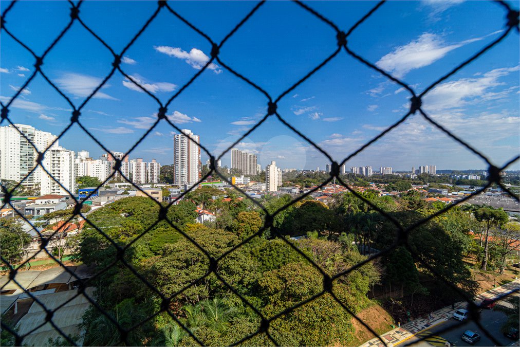 Apartamento à venda com 3 suítes em Alto da Boa Vista, São Paulo, SP