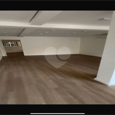 Casa para alugar com 5 quartos, sendo 2 suítes, em Vila Olímpia, São Paulo, SP