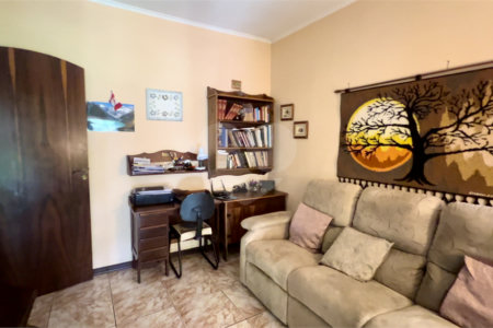 Chácara à venda com 4 quartos, sendo 1 suíte, em Pinheirinho, Vinhedo, SP