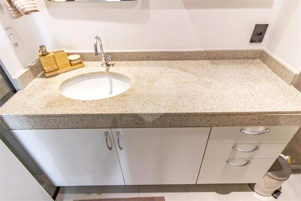Apartamento com 57m² na região do Brás em São Paulo - SP.