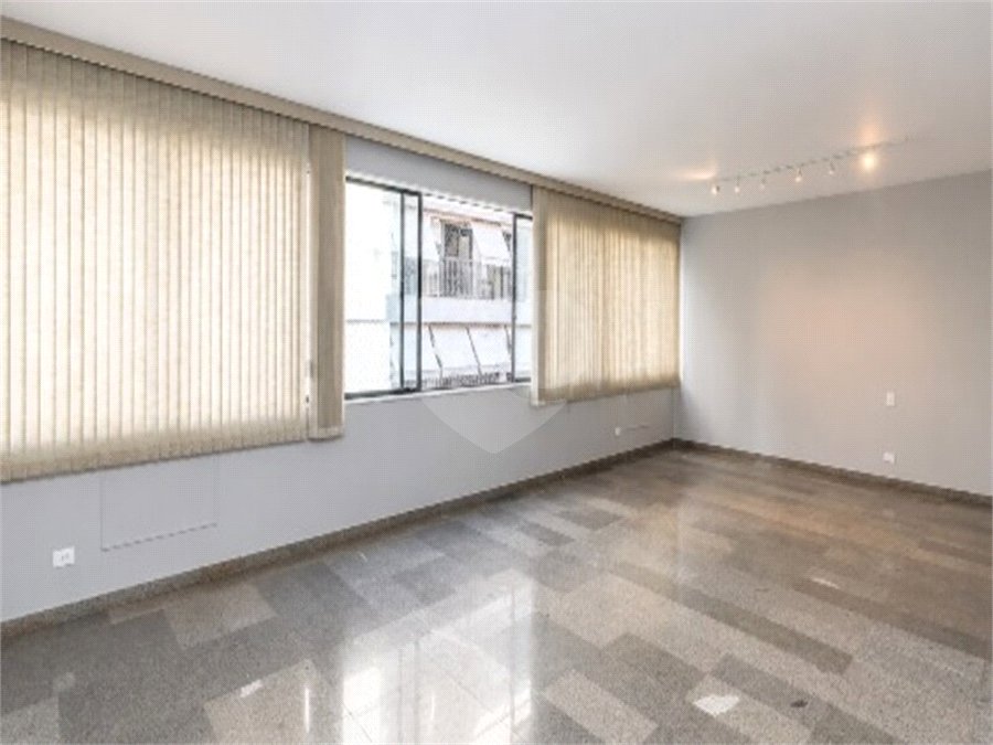 Apartamento à venda com 4 quartos, sendo 1 suíte,  em Ipanema, Rio de Janeiro, RJ