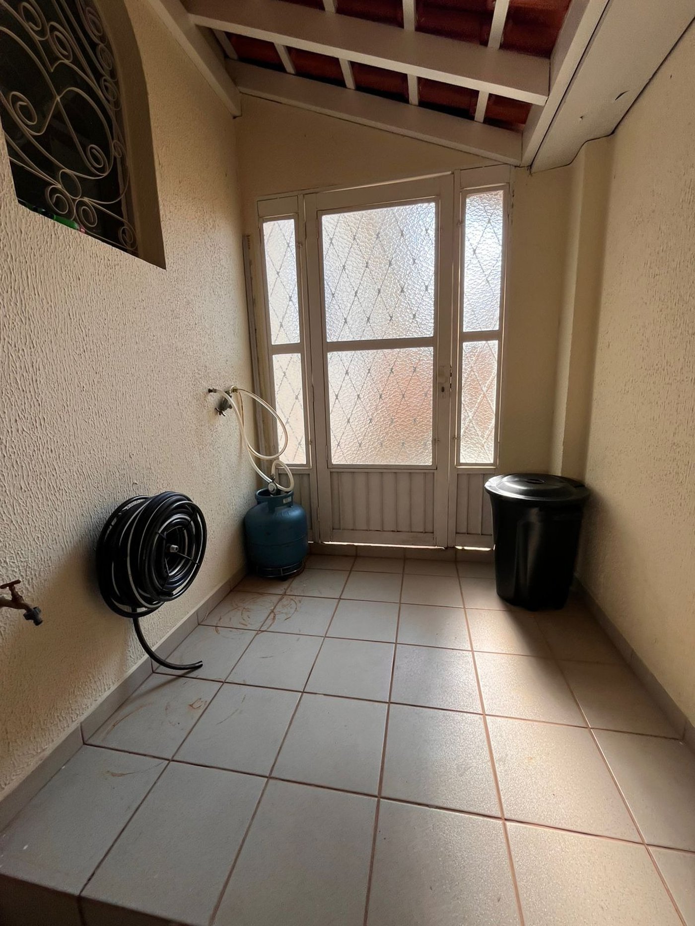 Casa à venda com 3 quartos, sendo 1 suíte, em Parque Ortolândia, Hortolândia, SP