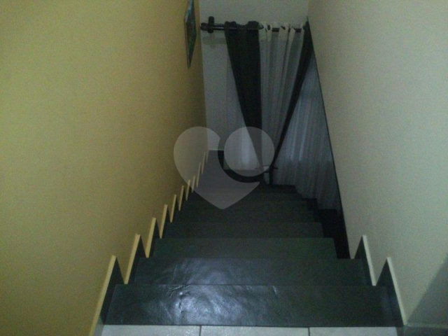 Sobrado à venda com 4 quartos, sendo 1 suíte, em Vila Nova Cachoeirinha, São Paulo, SP