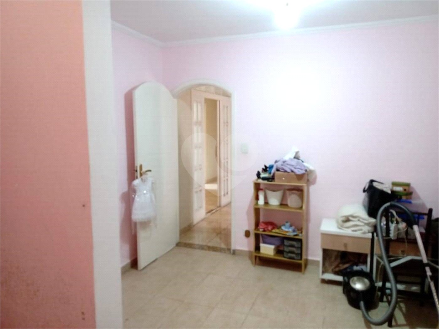 Sobrado à venda com 3 quartos, sendo 2 suítes, em Vila Rea, Poá, SP
