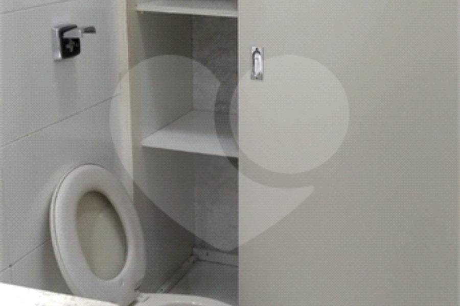 Sobrado à venda com 2 quartos em Tremembé, São Paulo, SP