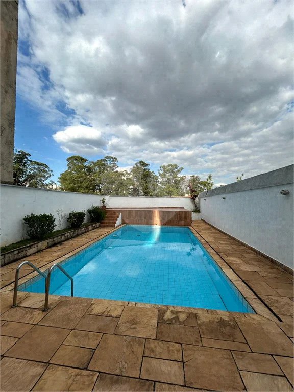 Sobrado à venda com 3 quartos, sendo 1 suíte, em Jardim São Paulo(zona Norte), São Paulo, SP