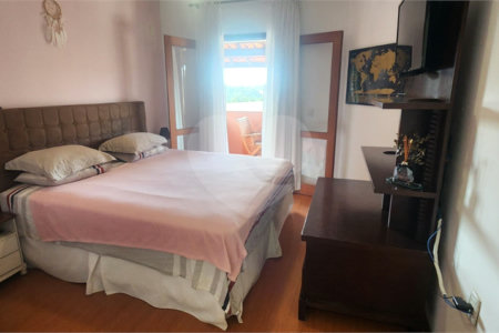 Casa à venda com 4 quartos, sendo 2 suítes, no condomínio Delle Stelle, Louveira - SP