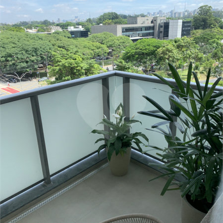 Apartamento à venda com 1 quarto em Indianópolis, São Paulo, SP
