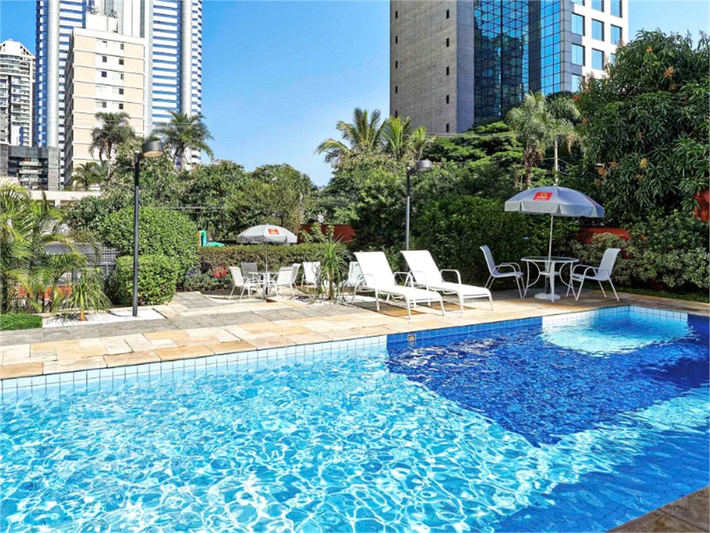 Apartamento à venda com 2 suítes em Cidade Monções, São Paulo, SP