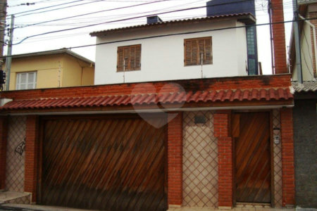 Sobrado à venda com 4 quartos, sendo 2 suítes, em Santa Teresinha, São Paulo, SP