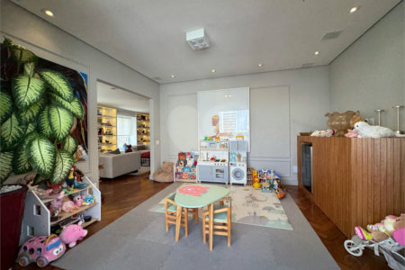 Apartamento à venda com 3 suítes em Consolação, São Paulo, SP