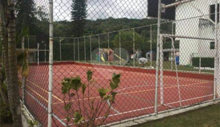 Casa Térrea à venda com 5 quartos, sendo 3 suítes,  em Serra da Cantareira, Mairiporã, SP