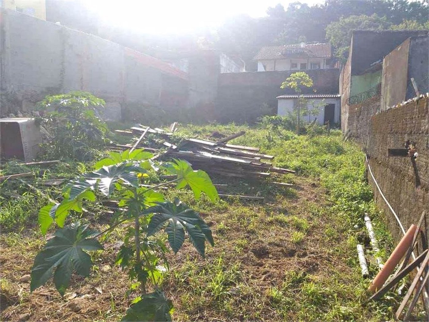 Terreno Comercial à venda, Jardim Ana Maria, Guarujá - TE0005.