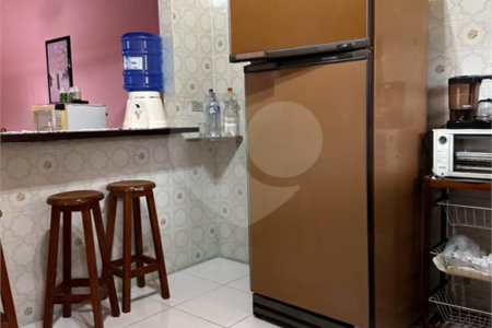 Casa à venda com 3 quartos, sendo 1 suíte, em Alpes D'ouro, Bom Jesus dos Perdões, SP