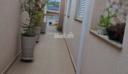 Casa à venda com 3 quartos, sendo 1 suíte,  em Residencial Jardins da Catalunha, Atibaia, SP