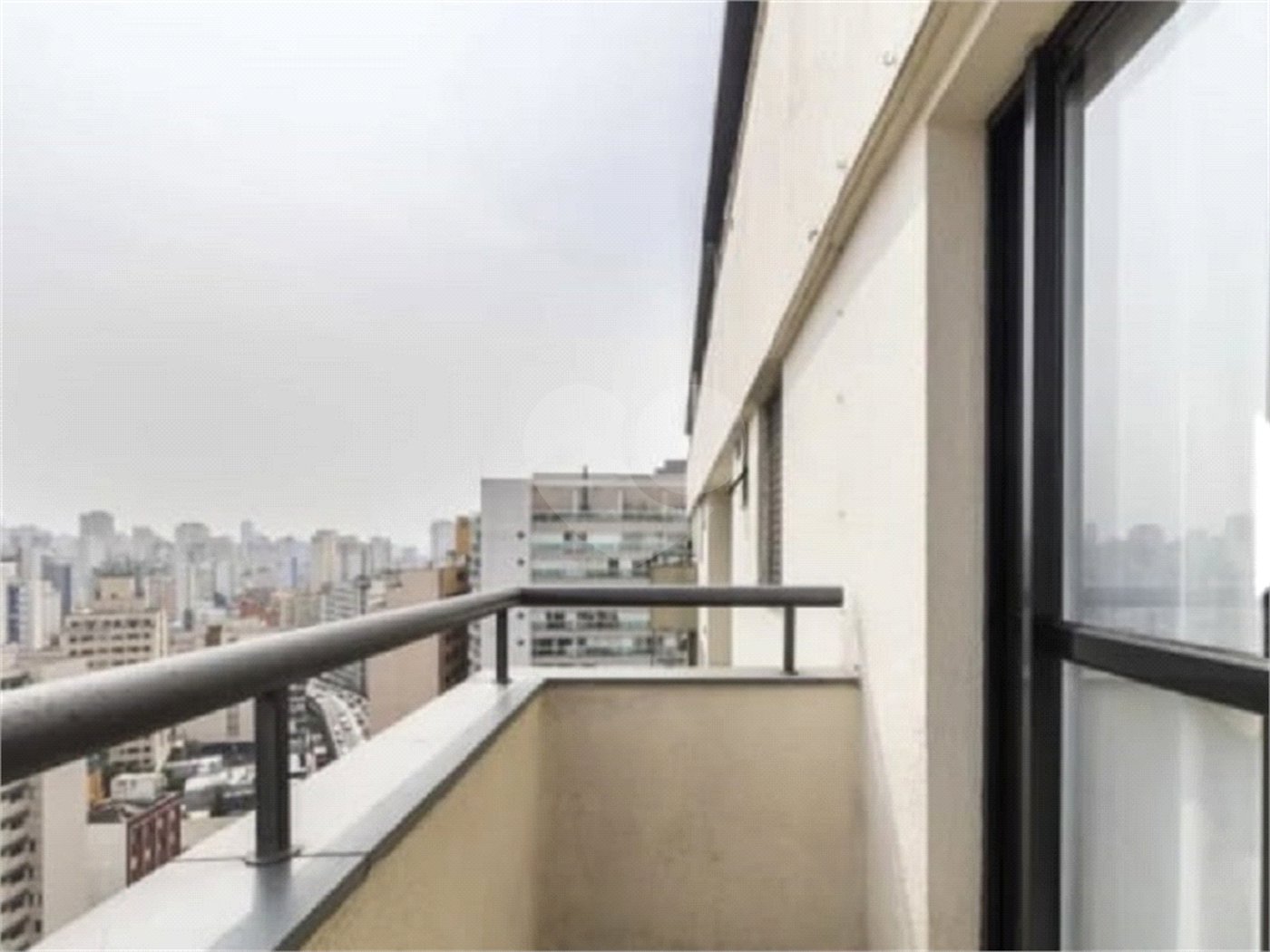 Apartamento à venda com 3 quartos, sendo 2 suítes, em Barra Funda, São Paulo, SP