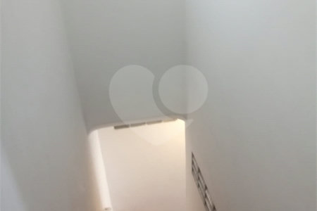 Sobrado à venda com 4 quartos, sendo 2 suítes,  em Instituto de Previdência, São Paulo, SP