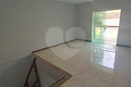 Casa à venda com 4 quartos, sendo 1 suíte, em Campo Grande, Rio de Janeiro, RJ